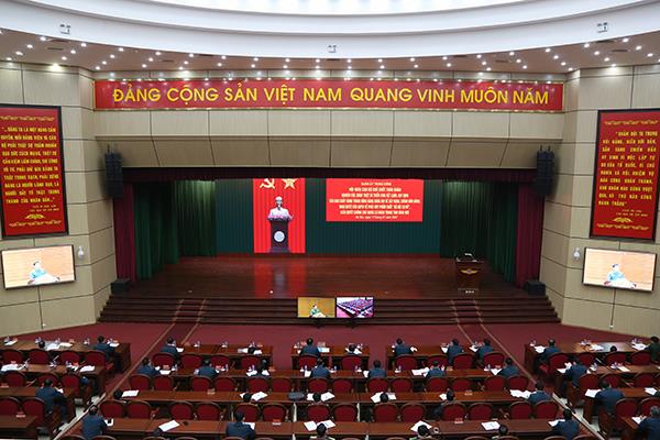 quan-chung-phong-khong-khong-quan-tham-du-hoi-nghi-can-bo-chu-chot-toan-quan