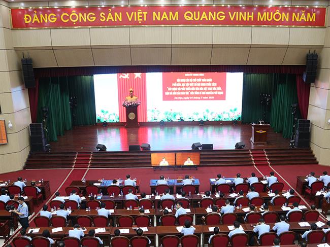 quan-chung-phong-khong-khong-quan-tham-gia-hoi-nghi-can-bo-chu-chot-toan-quan-pho-bien-hoc-tap-mot-so-noi-dung-cuon-sach-cua-tong-bi-thu-nguyen-phu-trong