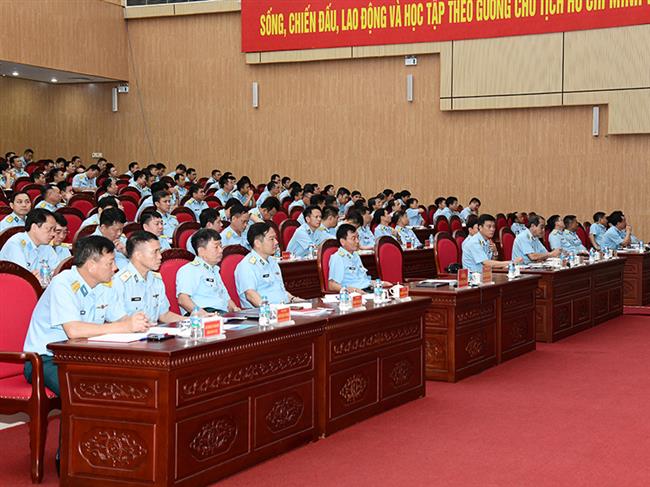 quan-chung-phong-khong-khong-quan-tham-gia-hoi-nghi-toan-quoc-nghien-cuu-hoc-tap-quan-triet-va-trien-khai-thuc-hien-nghi-quyet-so-10-nq-tw-cua-bo-chinh-tri