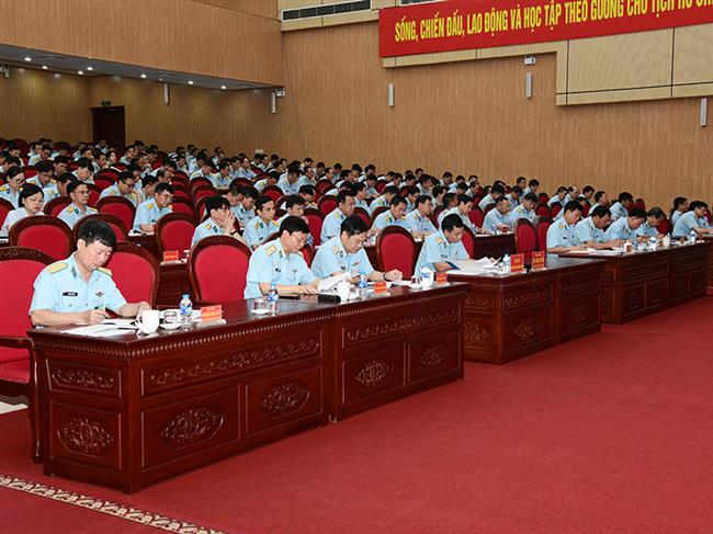 quan-chung-phong-khong-khong-quan-tham-gia-nghien-cuu-hoc-tap-quan-triet-va-trien-khai-thuc-hien-nghi-quyet-hoi-nghi-lan-thu-hai-ban-chap-hanh-trung-uong-dang-khoa-xiv