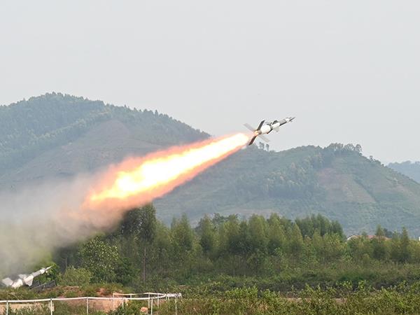 quan-chung-phong-khong-khong-quan-to-chuc-dien-tap-ban-dan-that-cac-don-vi-phong-khong-nam-2021
