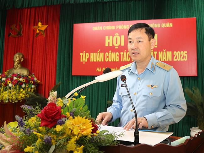 quan-chung-phong-khong-khong-quan-to-chuc-hoi-nghi-tap-huan-cong-tac-ky-thuat-nam-2025