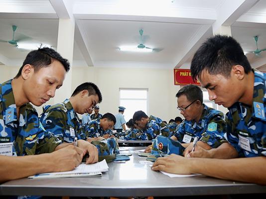 quan-chung-pk-kq-khai-mac-dien-tap-chien-thuat-phan-doi-ky-thuat-ten-lua-phong-khong-c-125m-nam-2018