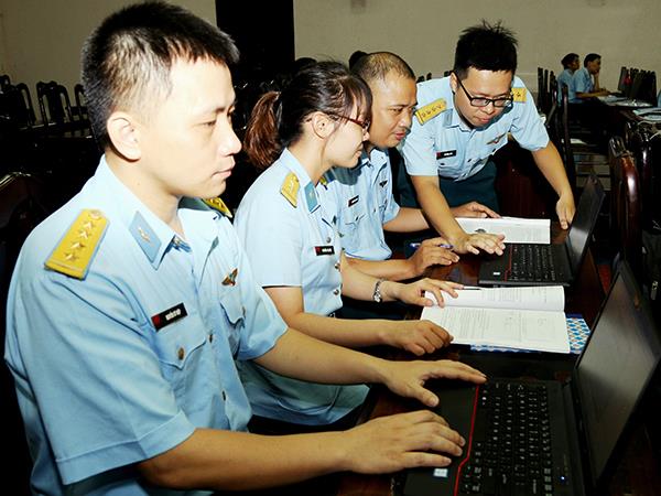 quan-chung-pk-kq-to-chuc-hoi-nghi-tap-huan-cong-nghe-thong-tin-nam-2018