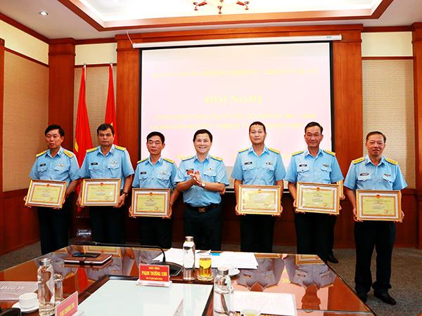 quan-chung-to-chuc-hoi-nghi-tong-ket-cong-tac-cai-cach-hanh-chinh-giai-doan-2011-2020-va-phuong-huong-nhiem-vu-giai-doan-2021-2030