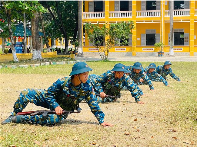 khi-the-thi-dua-thang-dau-huan-luyen