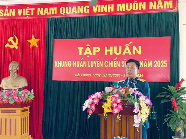su-doan-363-khai-mac-tap-huan-khung-can-bo-huan-luyen-chien-si-moi-nam-2025