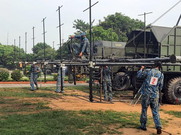 su-doan-363-to-chuc-hoi-thao-kip-chien-dau-tram-ra-da-nam-2021