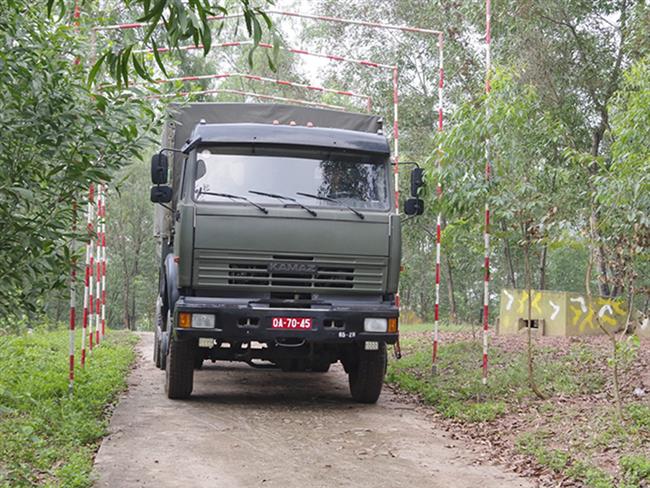su-doan-365-to-chuc-bo-tuc-nghiep-vu-lai-xe-nam-2023