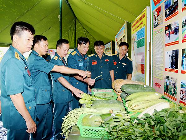 su-doan-365-to-chuc-dai-hoi-thi-dua-quyet-thang-giai-doan-2013-2018