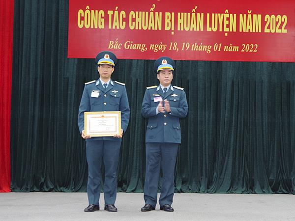 su-doan-365-to-chuc-hoi-thi-cong-tac-chuan-bi-huan-luyen-nam-2022