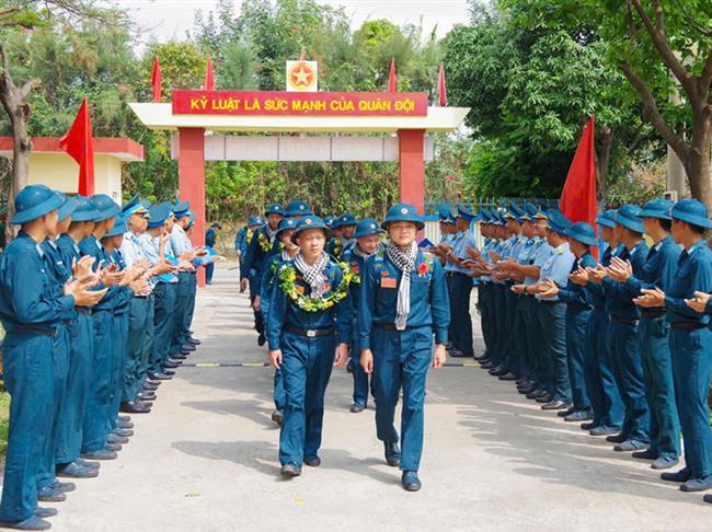 su-doan-367-quyet-tam-hoan-thanh-tot-nhiem-vu-huan-luyen-chien-si-moi-nam-2026