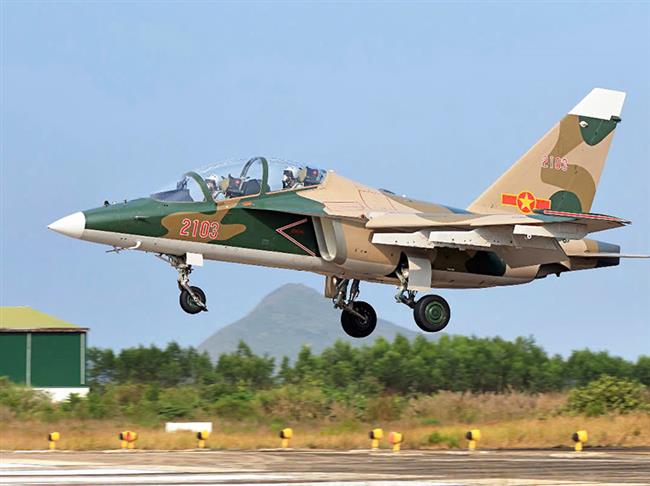 su-doan-370-to-chuc-thanh-cong-ban-bay-can-bo