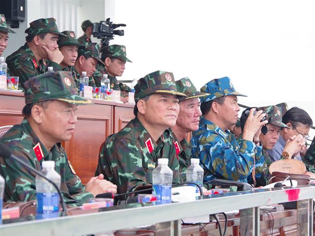 su-doan-372-tham-gia-dien-tap-chi-huy-co-quan-1-ben-2-cap-co-ban-dan-that-voi-su-doan-bo-binh-2-quan-khu-5