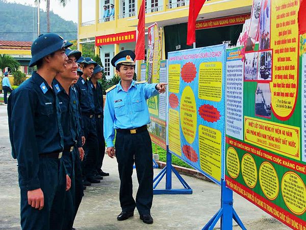 su-doan-375-chu-dong-sang-tao-trong-hoat-dong-tuyen-truyen-co-dong
