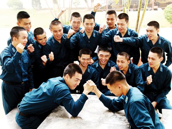 tao-moi-truong-than-thien-de-chien-si-moi-san-sang-buoc-vao-huan-luyen