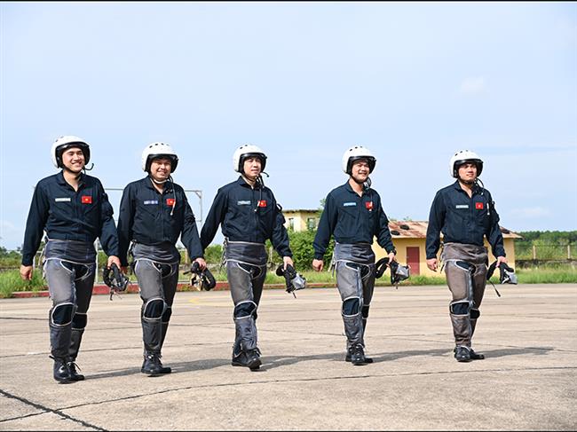 thong-bao-kham-tuyen-phi-cong-quan-su-nam-hoc-2025-2026