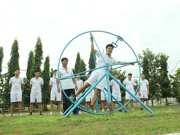 thuc-hien-hieu-qua-nhiem-vu-huan-luyen-chuyen-loai-phi-cong-quan-su