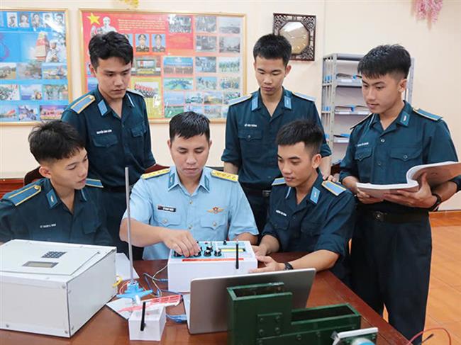 tiep-dong-luc-truyen-cam-hung-sang-tao-cho-tuoi-tre