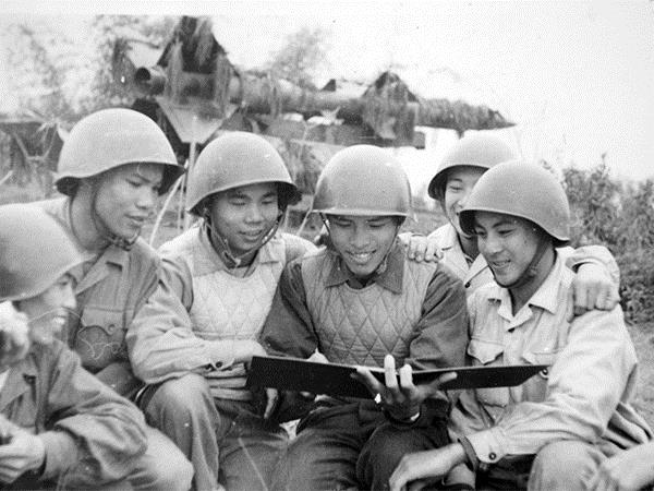 tieu-doan-62-“gat-nhieu-tim-b-52”