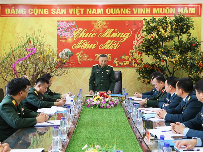 tong-cuc-chinh-tri-quan-doi-nhan-dan-viet-nam-kiem-tra-cong-tac-san-sang-chien-dau-tai-trung-doan-213