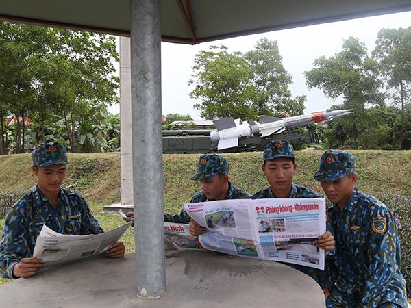 trung-doan-213-day-manh-cong-tac-giao-duc-chinh-tri