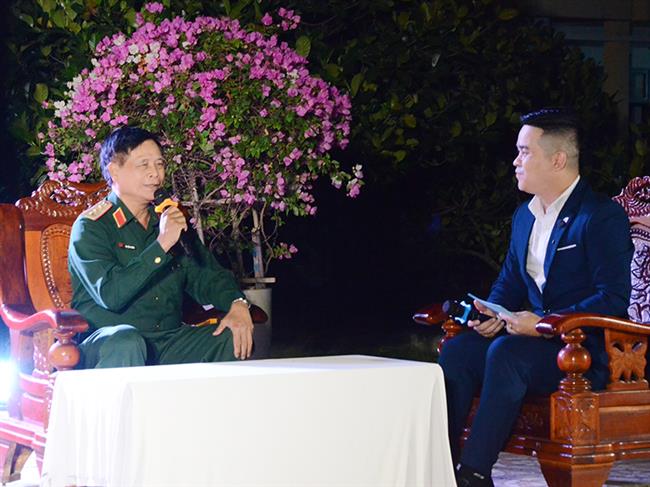 trung-doan-224-to-chuc-chuong-trinh-van-nghe-“hao-khi-non-song”