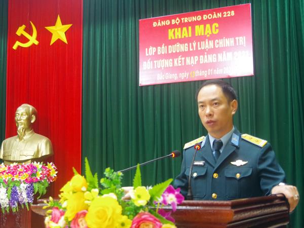 trung-doan-228-khai-mac-lop-boi-duong-ly-luan-chinh-tri-cho-doi-tuong-ket-nap-dang-nam-2021