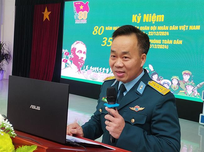 trung-doan-236-tuyen-truyen-ve-truyen-thong-80-nam-ngay-thanh-lap-quan-doi-nhan-dan-viet-nam