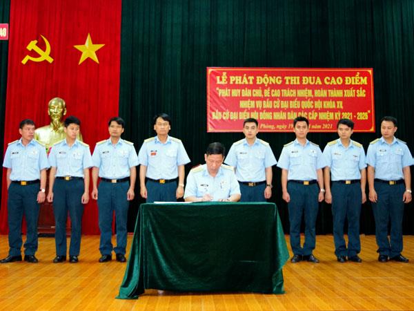 trung-doan-240-va-trung-doan-274-phat-dong-dot-thi-dua-cao-diem-chao-mung-bau-cu-dai-bieu-quoc-hoi-khoa-xv