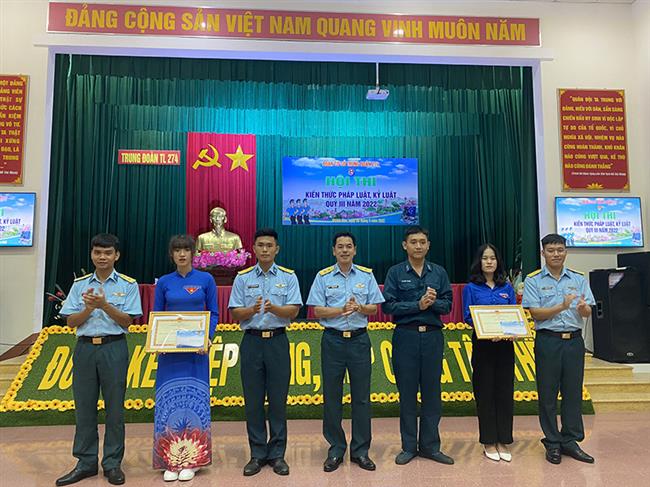 trung-doan-274-to-chuc-hoi-thi-kien-thuc-phap-luat-ky-luat-quy-iii-nam-2022