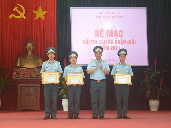 trung-doan-285-to-chuc-hoi-thi-can-bo-doan-gioi-nam-2021