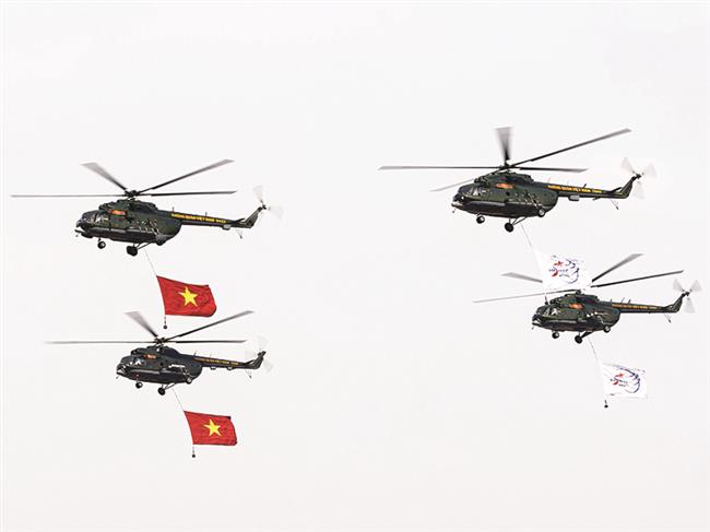 trung-doan-916-chuan-bi-bay-chao-mung-tai-trien-lam-quoc-phong-quoc-te-viet-nam-nam-2024
