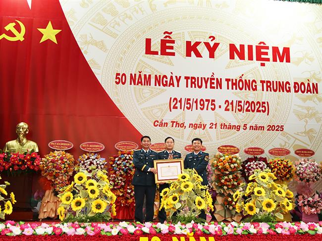 trung-doan-khong-quan-917-ky-niem-50-nam-ngay-truyen-thong