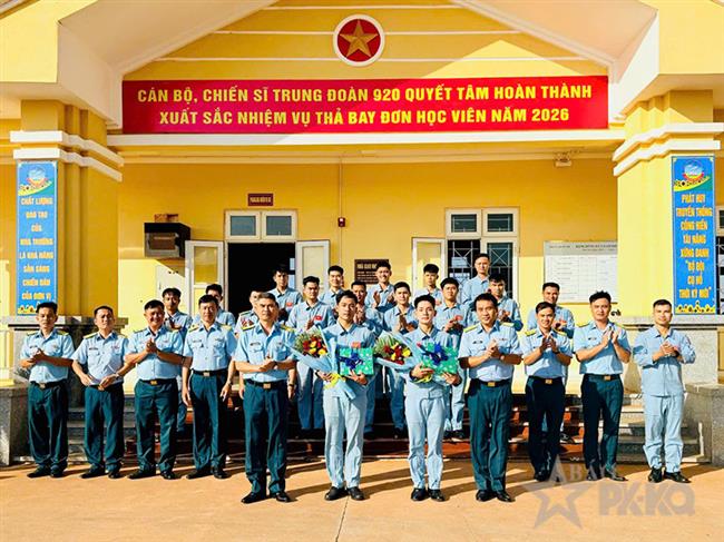 trung-doan-920-tha-bay-don-thanh-cong-hoc-vien-khoa-51