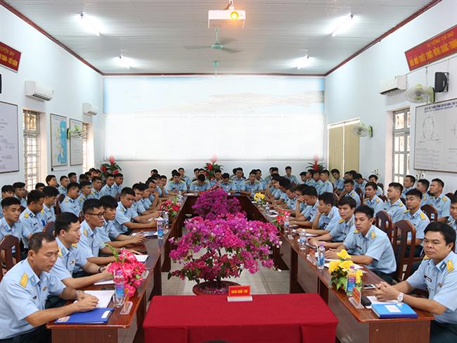 trung-doan-920-to-chuc-toa-dam-“tuoi-tre-trung-doan-920-khat-vong-ban-linh-xung-kich-sang-tao-xung-danh-bo-doi-cu-ho-nguoi-chien-si-pk-kq-uu-tu”