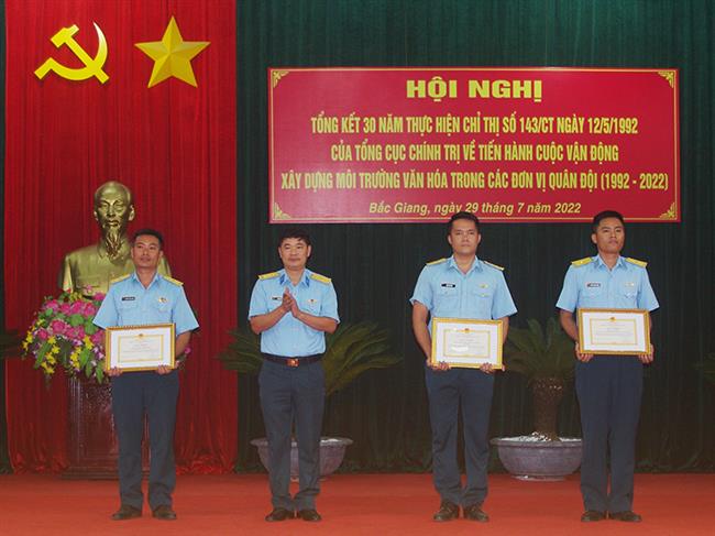 trung-doan-927-tong-ket-30-nam-thuc-hien-chi-thi-143-ve-xay-dung-moi-truong-van-hoa-trong-quan-doi