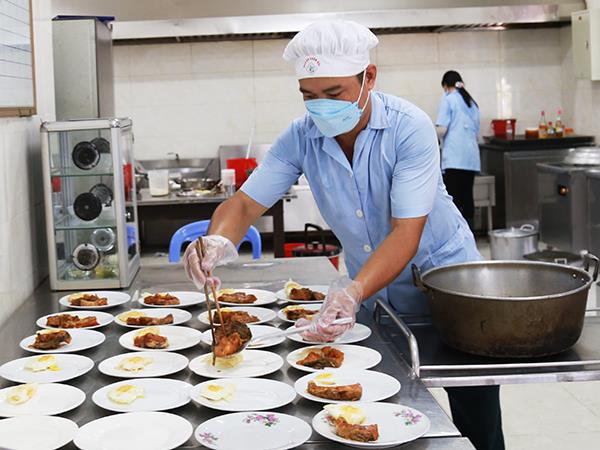 trung-doan-935-nang-cao-chat-luong-nuoi-duong-phi-cong