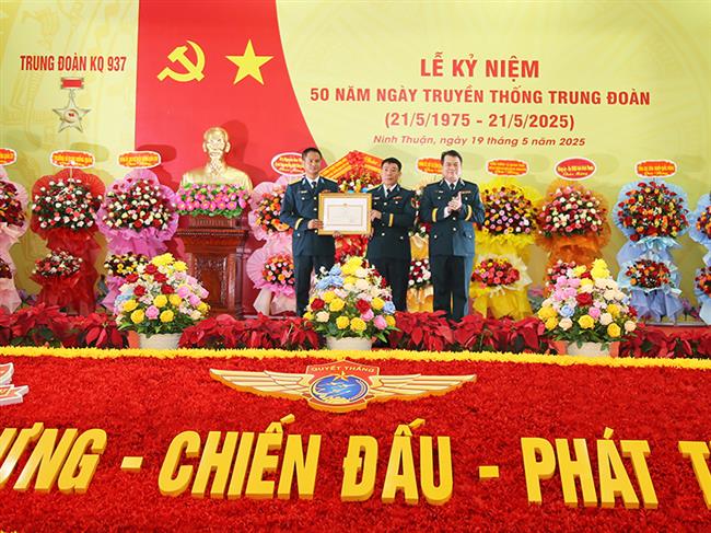 trung-doan-937-to-chuc-le-ky-niem-50-nam-ngay-truyen-thong