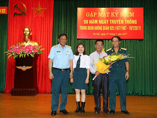 trung-doan-khong-quan-925-to-chuc-gap-mat-nhan-dip-ky-niem-50-nam-ngay-truyen-thong