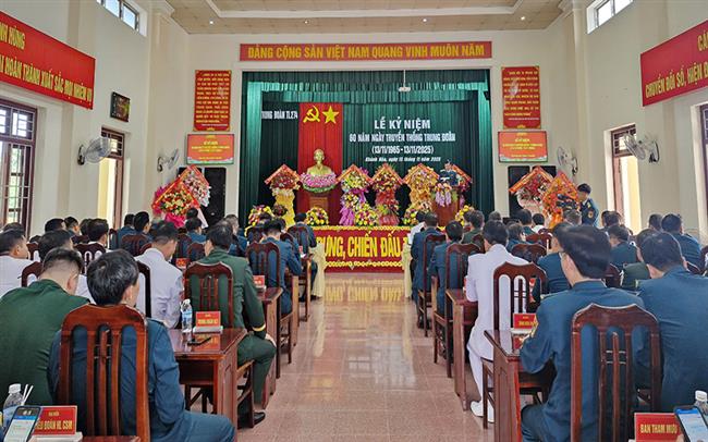 trung-doan-ten-lua-274-to-chuc-le-ky-niem-60-nam-ngay-truyen-thong-13-11-1965-13-11-2025