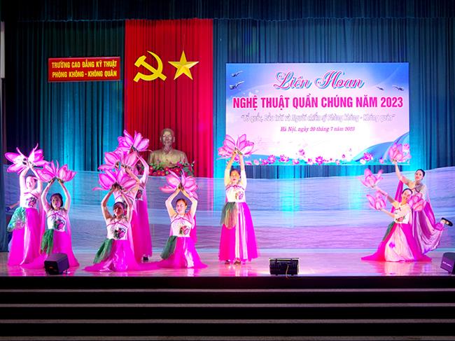 truong-cao-dang-ky-thuat-pk-kq-to-chuc-lien-hoan-nghe-thuat-quan-chung-nam-2023