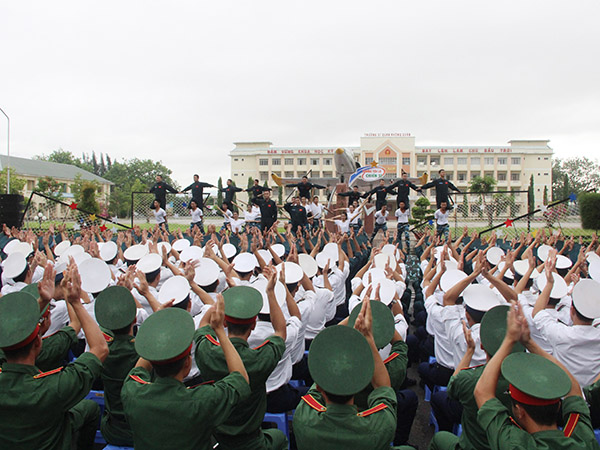 truong-si-quan-khong-quan-dang-cai-to-chuc-ghi-hinh-chuong-trinh-chung-toi-la-chien-si