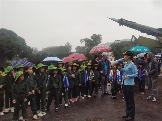 truong-tieu-hoc-dai-ban-1-tham-quan-trai-nghiem-thuc-te-tai-su-doan-363