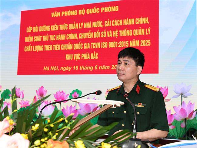 van-phong-bo-quoc-phong-khai-mac-lop-boi-duong-kien-thuc-ve-quan-ly-nha-nuoc-cai-cach-hanh-chinh-va-chuyen-doi-so-nam-2025-khu-vuc-phia-bac