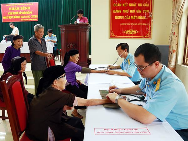vien-y-hoc-phong-khong-khong-quan-kham-va-cap-thuoc-mien-phi-cho-nhan-dan-xa-minh-chau-huyen-ba-vi-tp-ha-noi
