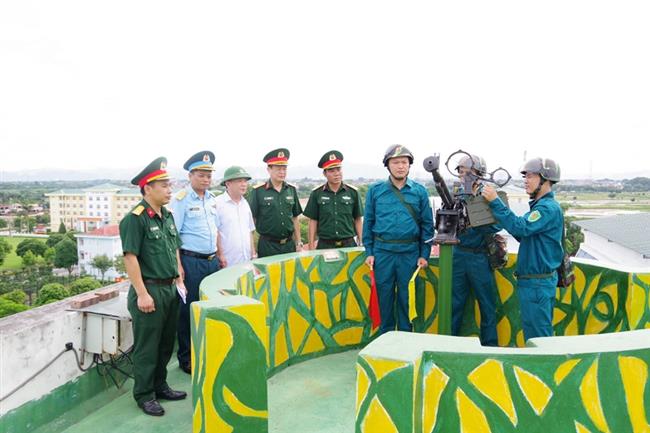 xay-dung-luat-phong-khong-nhan-dan-tao-hanh-lang-phap-ly-trong-bao-ve-vung-troi-to-quoc-bai-1-yeu-cau-cap-thiet-dap-ung-yeu-cau-nhiem-vu-quoc-phong-trong-tinh-hinh-moi