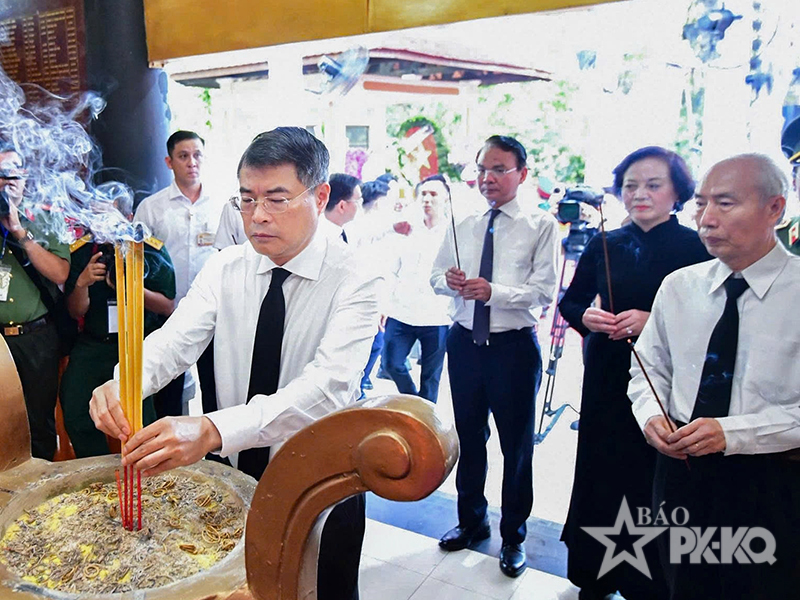 Thành phố Hồ Chí Minh tổ chức Lễ truy điệu và an táng 731 hài cốt liệt sĩ được tìm kiếm, quy tập tại công viên Lê Thi Riêng