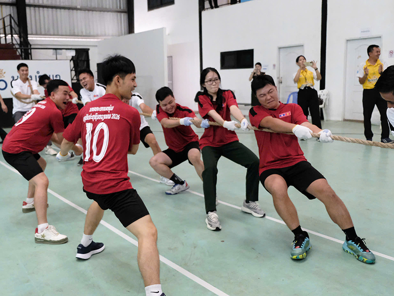Đoàn Sĩ quan trẻ Quân đội nhân dân Việt Nam hội đàm chính thức cùng Đoàn sĩ quan trẻ Quân đội nhân dân Lào