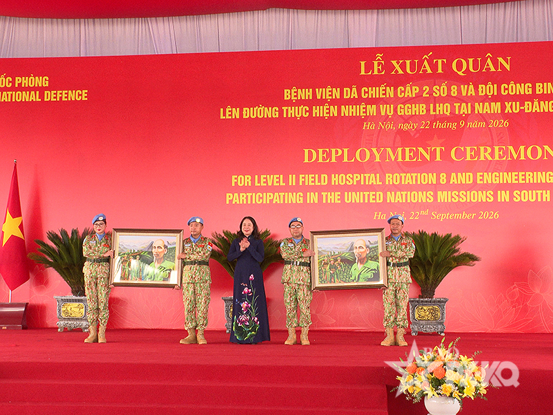 Bộ Quốc ph&ograve;ng tổ chức Lễ xuất qu&acirc;n l&ecirc;n đường thực hiện nhiệm vụ g&igrave;n giữ h&ograve;a b&igrave;nh Li&ecirc;n hợp quốc